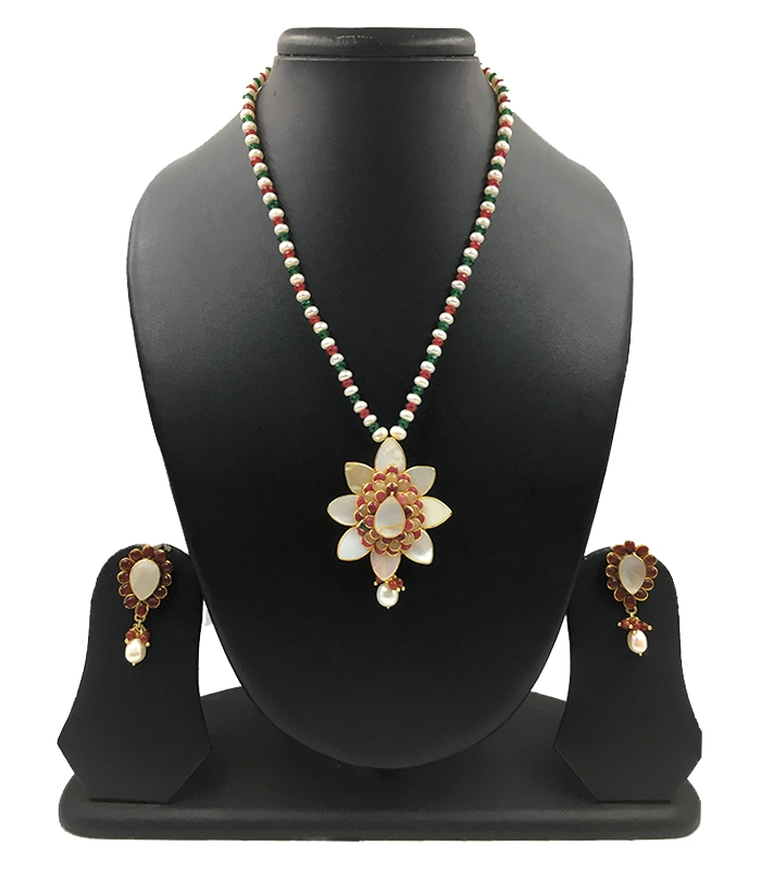 pearls mala 24